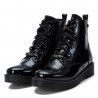 Botins plans Xti negres de xarol amb cordons