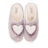 Zapatillas casa Vul·ladi con corazón blanco