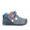 Botas Biomecanics azul satinado con detalle de estrellas y velcro