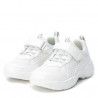 Zapatillas deporte Xti blancas con cordones y velcro frontal