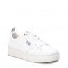 Zapatillas deportivas Xti con plataforma con cordones blancas