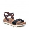 Sandalias cuña Xti negras y marrones con hebilla