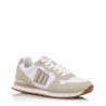 Zapatillas deportivas Mustang en tonos beige y detalles en blanco y rosas