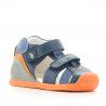 Sandalias abotinadas Biomecanics azules con detalles en naranja