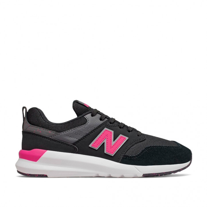 Sabatilles esportives New Balance 009 negras con fucsia - Querol online