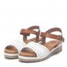 sandalias Xti con pala blanca troquelada