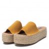 Sandalias plataformas Xti 04282801 amarillo