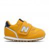 Sabatilles esport New Balance 373 varsity gold amb pigment 22 al 27