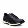 Zapatos sport Carmela 067508 negra con suela blanca