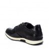 Zapatos sport Carmela 067508 negra con suela blanca