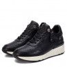 Zapatillas Carmela 067968 negras con piel efecto serpiente