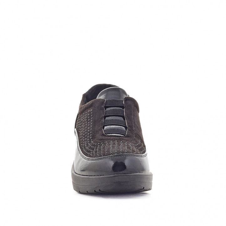 Zapatillas cuña Amarpies negras con elásticos y parte de charol - Querol online
