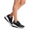 Zapatillas Xti 044202 con costuras y ribete plateado