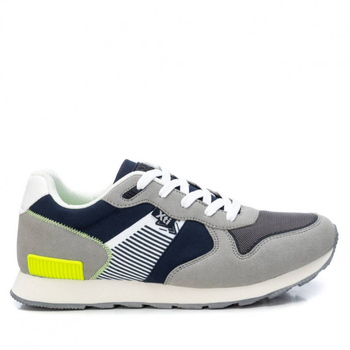 Zapatos sport Xti 043600 gris y azul con detalle en amarillo