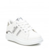 Sabatilles esport Xti 57870 blanca amb detallas platejats