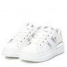 Sabatilles esport Xti 57870 blanca amb detallas platejats