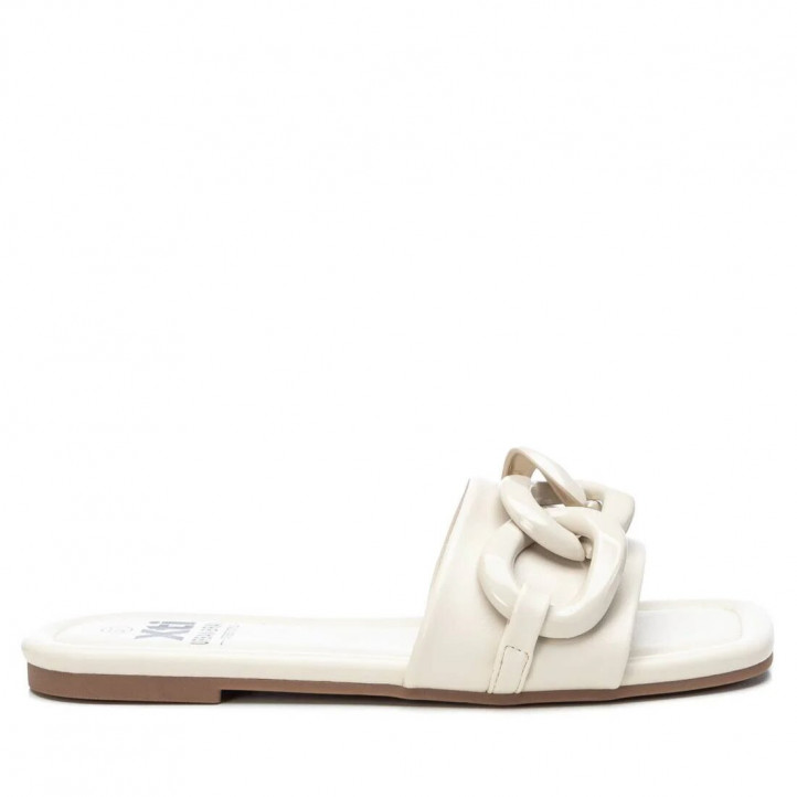 Sandalias planas Xti 043596 blanca con cadena - Querol online