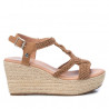Sandalias cuña Xti 043974 camel estilo ganchillo con suela de rafia