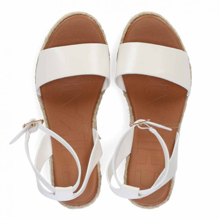 Sandalias tacón Chika 10 blancas cogidas la tobillo y banda ancha - Querol online