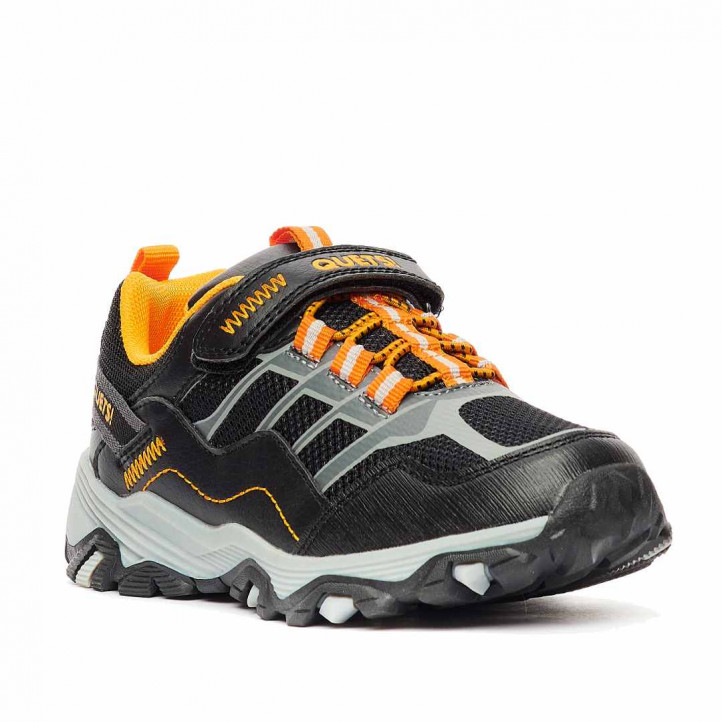 Zapatillas deporte QUETS! negras con detalles naranjas y grises - Querol online