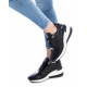 Zapatillas Xti 140050 negras con detalles en charol - Querol online