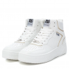 Sabatilles Xti 140351 blanques de bota amb detalla daurat