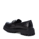Zapatos planos Refresh 170073 negros tipo mocasín con suela track - Querol online