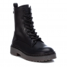 Botines Xti 150088 estilo militar con cremallera y cordón