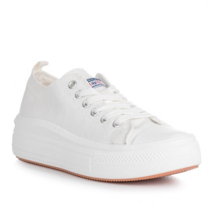Zapatillas lona Chika 10 blancas con plataforma y suela caramelo - Querol online