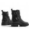 Botins plans Mustang Campa estil casual amb capdavantera arrodonida
