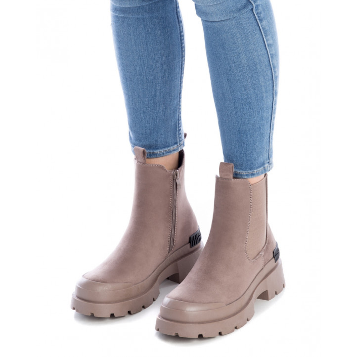 Botins plataforma Xti 140570 tipo chelsea taupe - Querol online