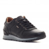 Zapatos sport Kangaroos impermeables negros con suela gris