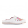 Zapatillas casa Vulladi con detalle floral