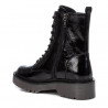 Botines planos Xti 04300601 negros con cordones