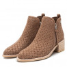 Botins de taló Xti 140922 taupe amb material calat