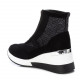 Zapatillas cuña Xti 141043 negras de malla con cremallera frontal - Querol online