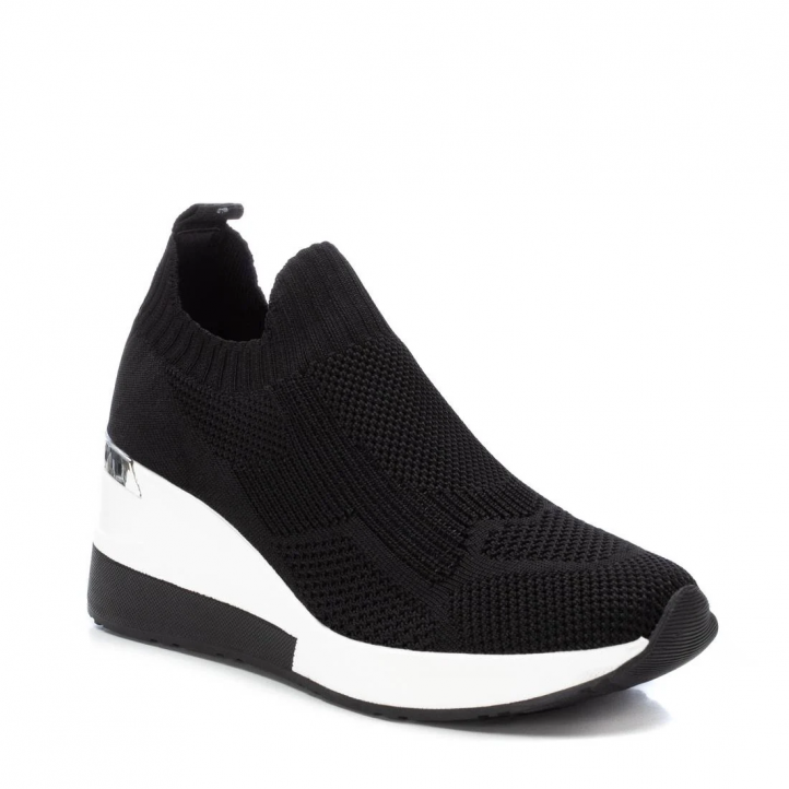 Zapatillas cuña Xti 141115 negras con tejido elástico - Querol online