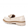 Mocasín Xti 141174 de charol con cadena