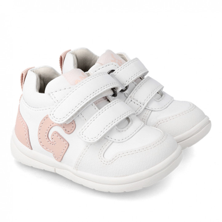 ZAPATILLAS DEPORTE GARVALIN DE NIñA BLANCO 221310B - Querol online