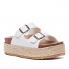 Sandalias plataformas Owel con plataforma ydoble hebilla blancas
