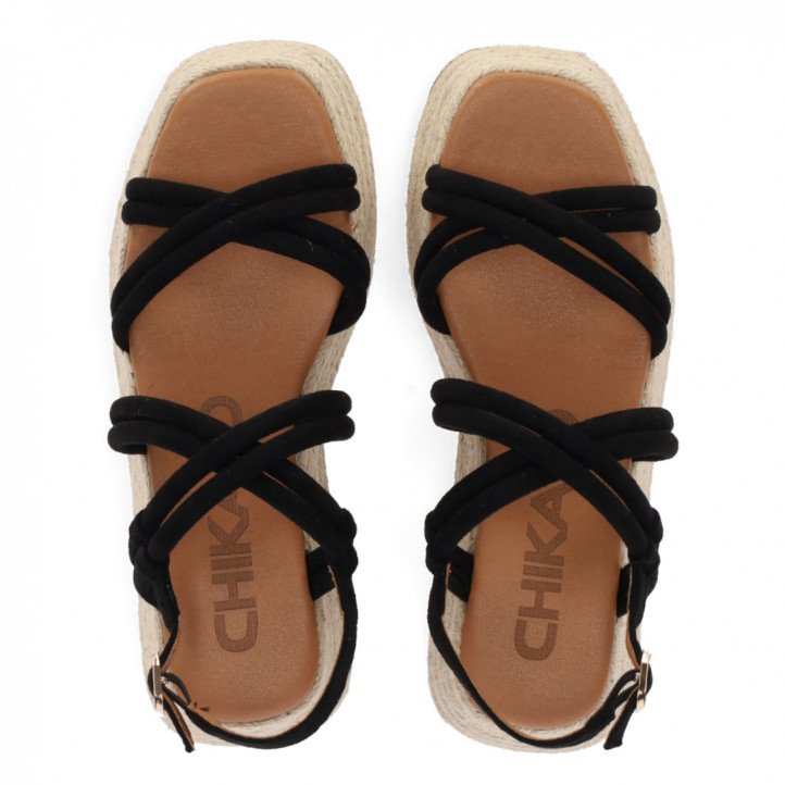 Sandalias plataformas Chika 10 negras con ligera cuña y suela trenzada de esparto - Querol online