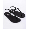 Chanclas Ipanema class brilha fem negras
