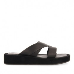 Sandalias plataformas Gioseppo negras con tiras cruzadas issou - Querol online