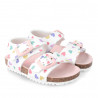 sandalias Garvalin tipo bios con corazones de colores