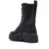 Botins plataforma Chika 10 negres amb cort militar amb estil chunky