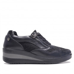 Sabatilles falca Amarpies negres amb cremallera lateral i cordons - Querol online