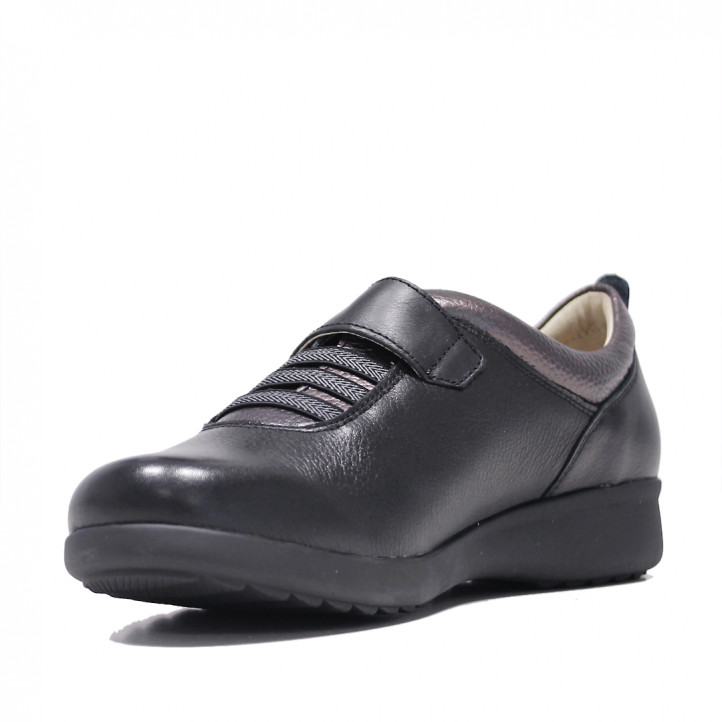 Zapatos planos Treintas negros de piel con velcro y cordones elásticos, con plantilla extraíble - Querol online