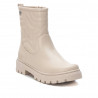 Botines Xti 150496 beige con grabado de estrella