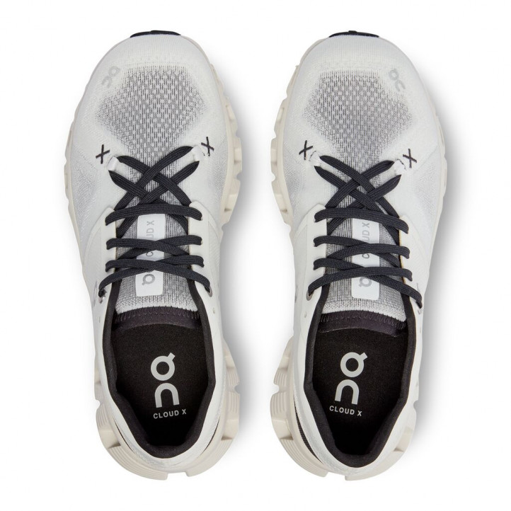 Zapatillas deportivas On Cloud X 3 blancas y negras - Querol online