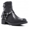 Botines planos negros estilo biker con tres hebillas